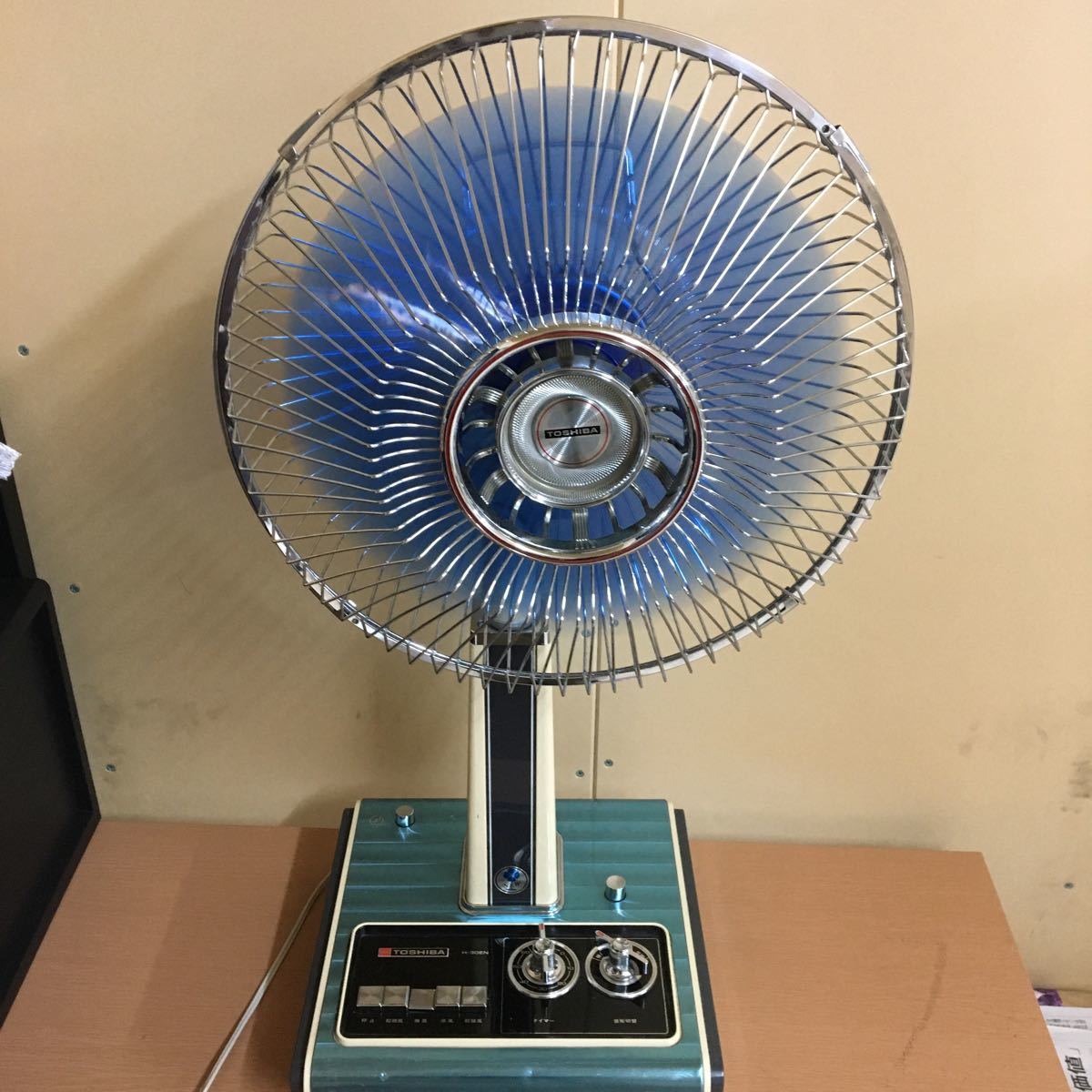 TOSHIBA Suiren H-30EH 家庭用扇風機 Yahoo!オークション - 昭和レトロ