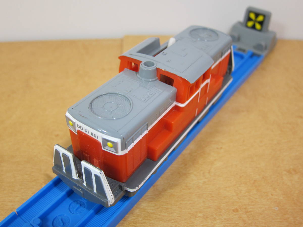 プラレール ディーゼル機関車dd51 851 中古品 の落札情報詳細 ヤフオク落札価格情報 オークフリー スマートフォン版