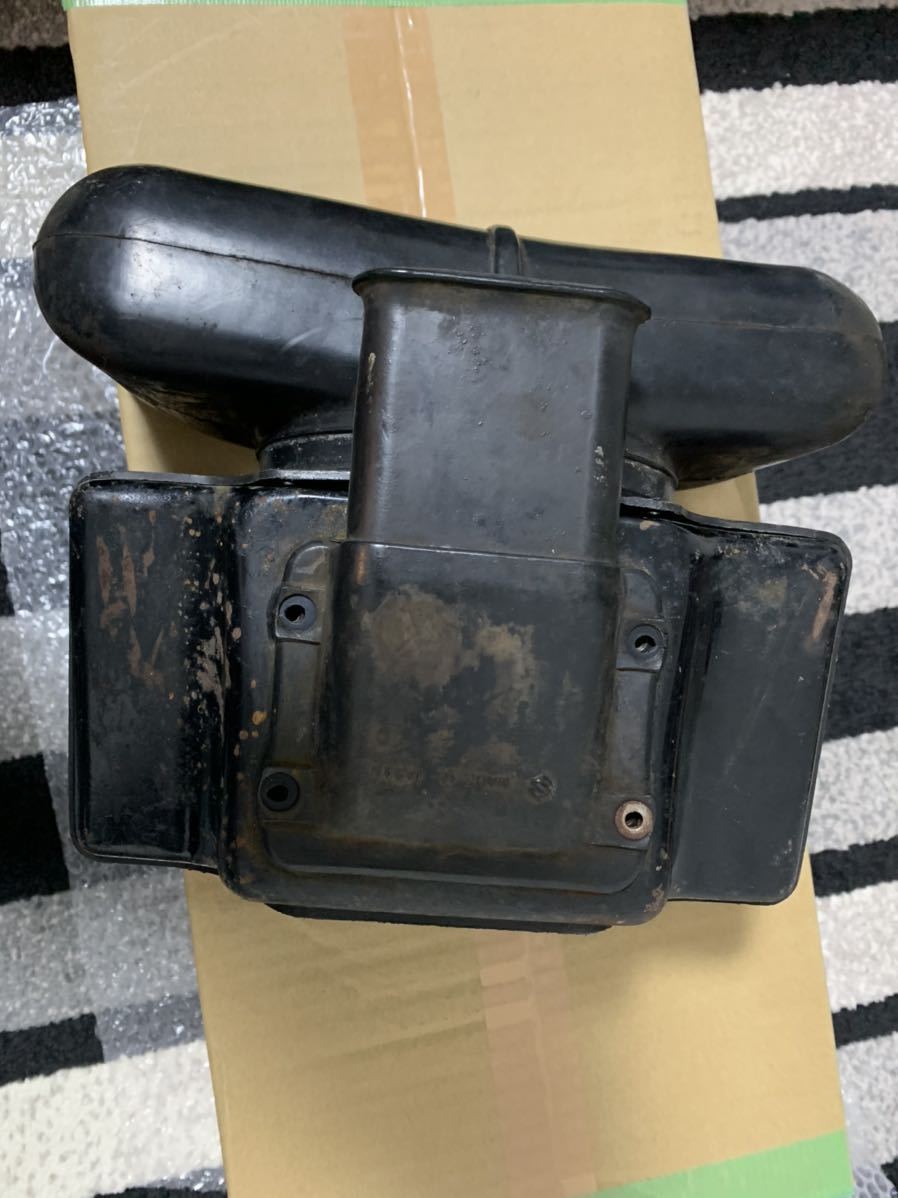 GT380 国内初期型エアクリーナーボックス