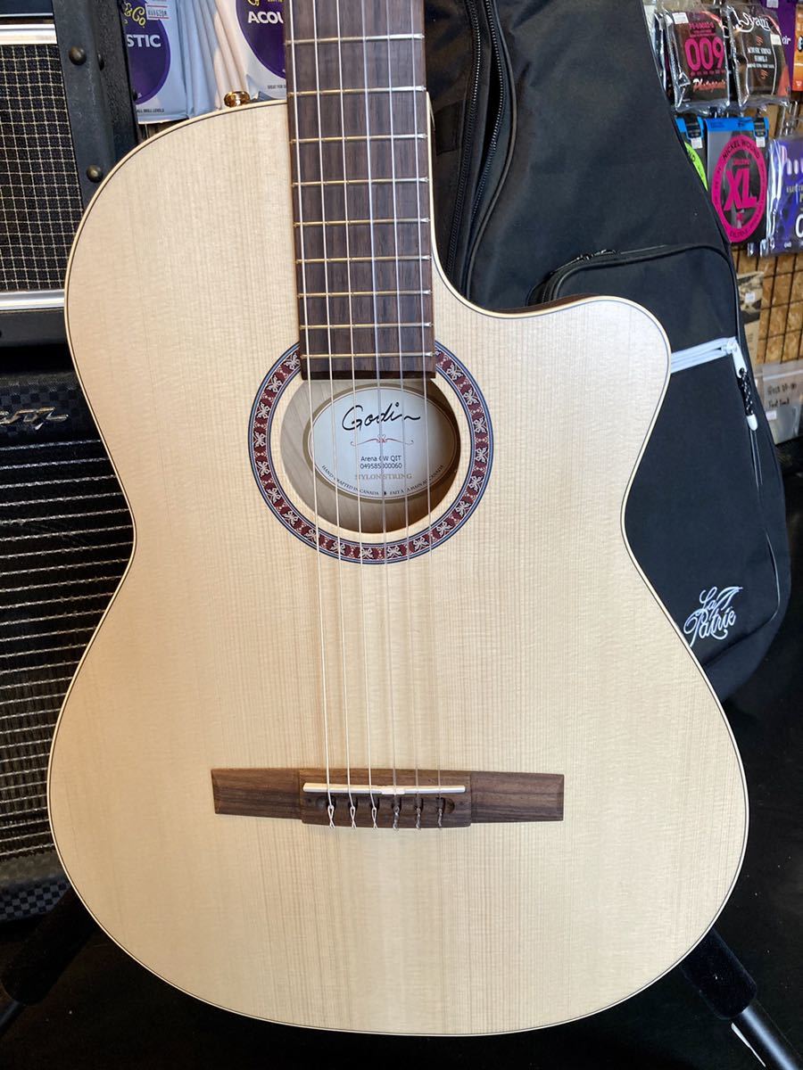 新品 訳あり 特価品 La Patrie (Godin) Arena CW QIT ラ・パトリエ ナイロン エレガットの落札情報詳細