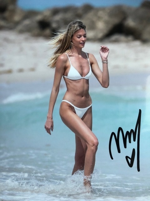 マーサハント 直筆サイン入り写真 の落札情報詳細 ヤフオク落札価格情報 オークフリー スマートフォン版