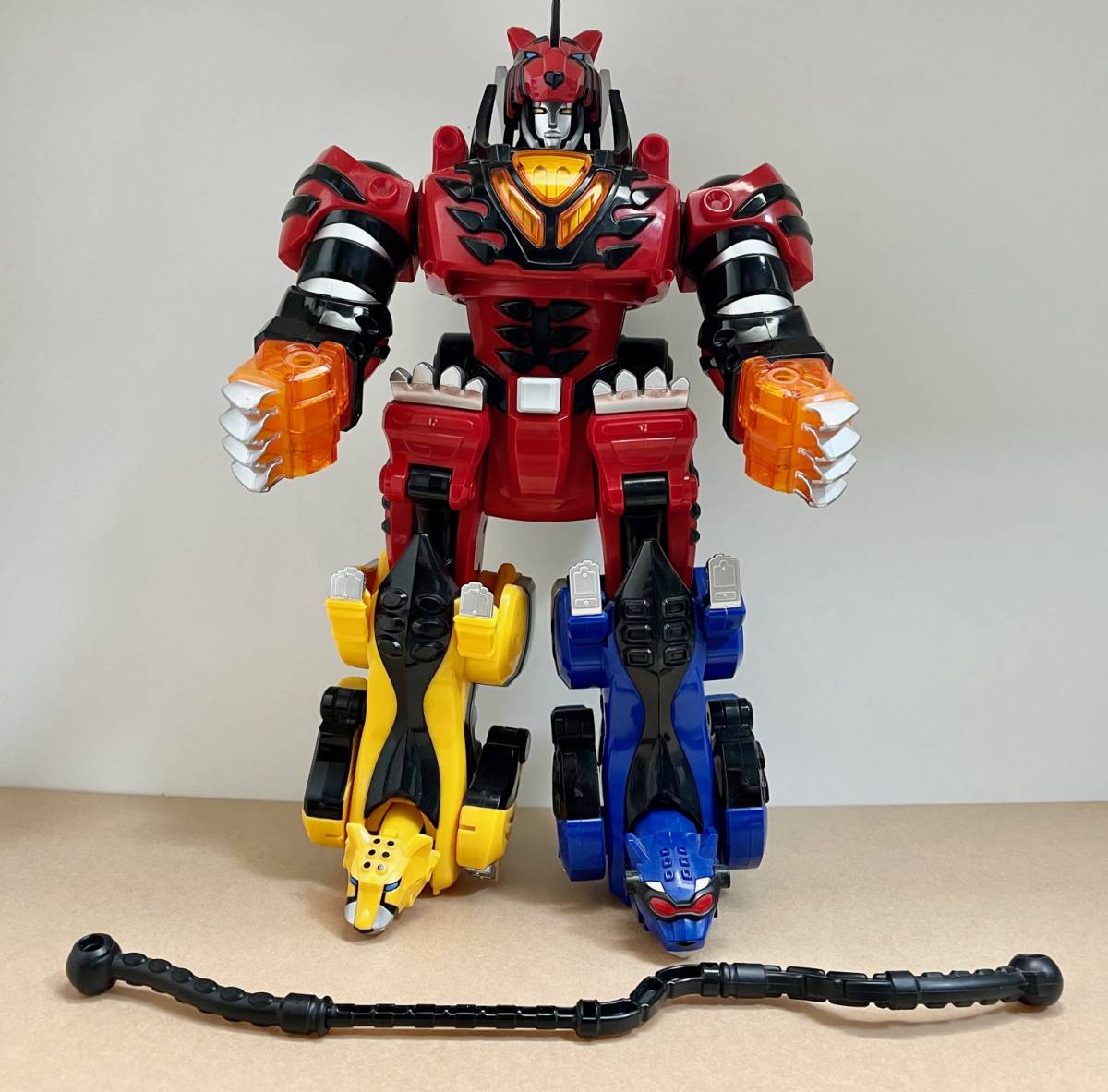 ゲキリントージャ（DXゲキトージャ・リンライオン・リンカメレオン）獣