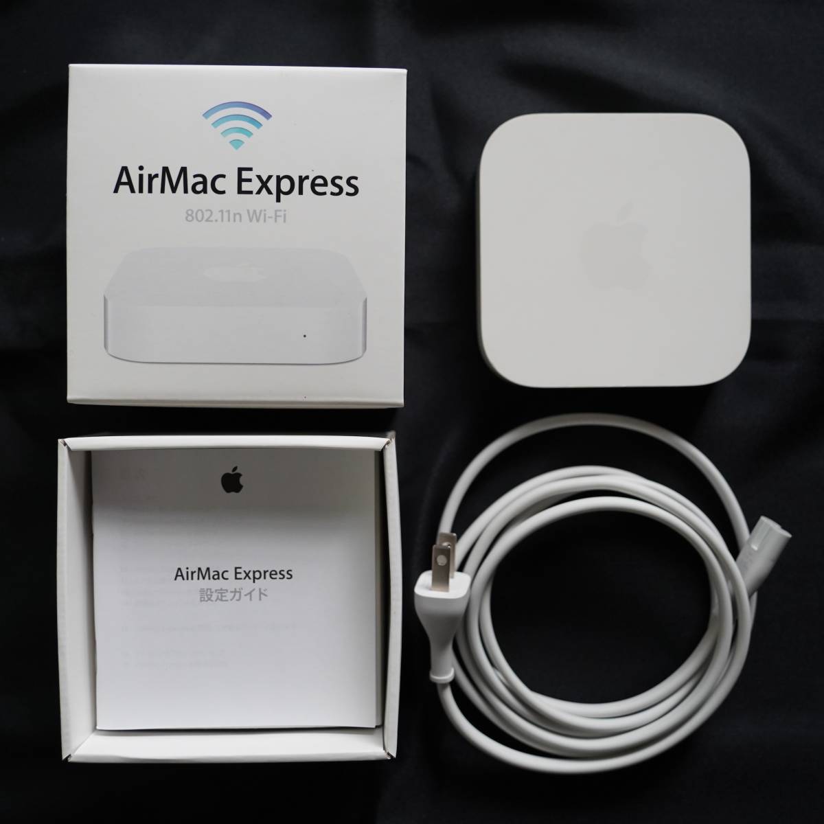 【動作品】Apple AirMac Express Base Station 第2世代 MC414J/A, A1302 アップル製 WiFi 無線LAN 802.11n エアマック 【動作品】Apple AirMac Express Base Station 第2世代 MC414J/A, A1302 アップル製 WiFi 無線LAN 802.11n エアマック