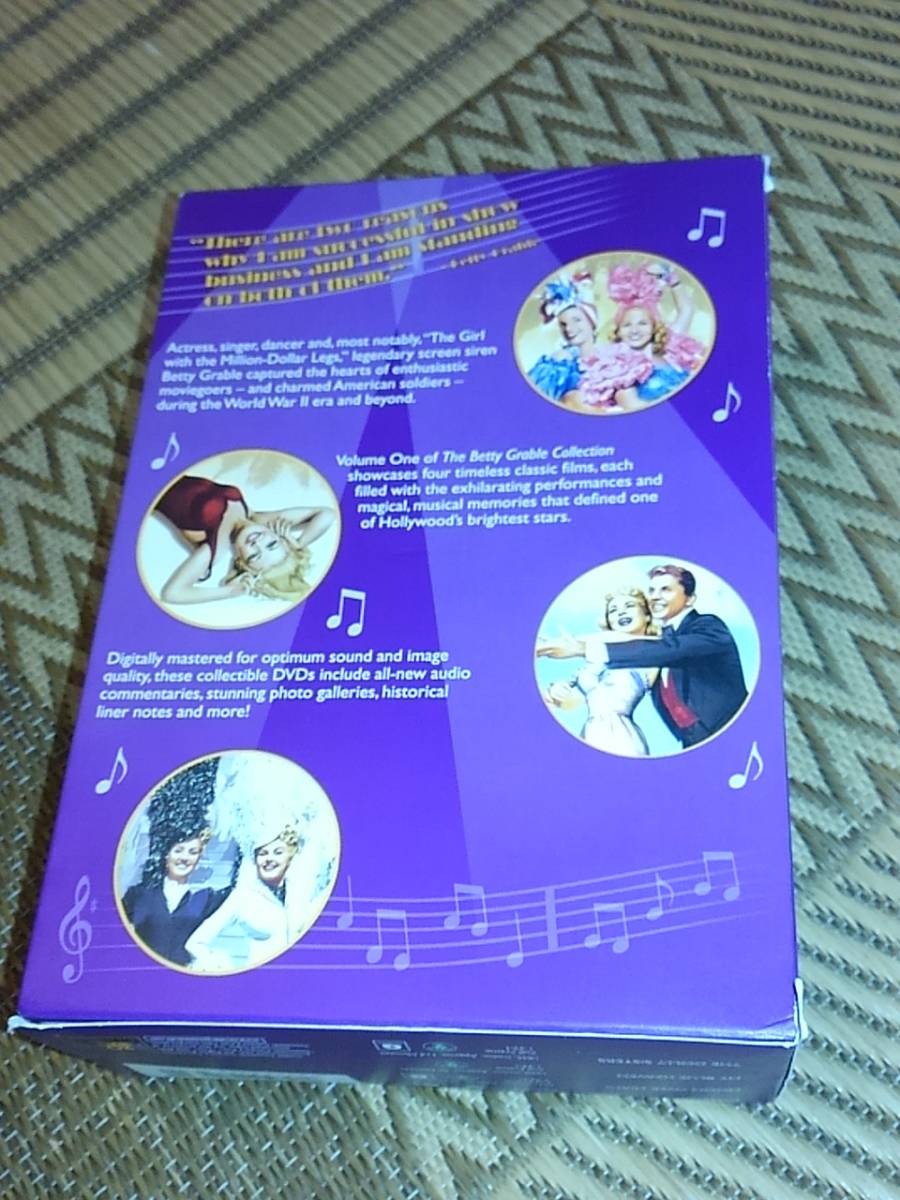 海外盤dvd ベティ グレイブル コレクション 遥かなるアルゼンチン マイアミの月 ドリー シスターズほか ４作品box 難あり特価 の落札情報詳細 ヤフオク落札価格情報 オークフリー スマートフォン版