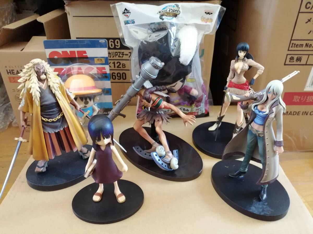 ワンピース フィギュア シキ ワイパー ニコ ロビン ニコ オルビア ロビン幼少期 ソフビ ルフィ ミホークぬいぐるみ 7点 の落札情報詳細 ヤフオク落札価格情報 オークフリー スマートフォン版