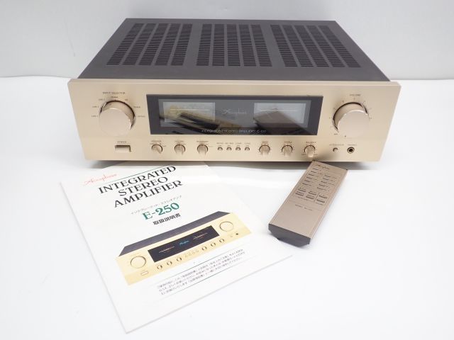 【動作品】Accuphase アキュフェーズ　E-250 プリメインアンプ アキュフェーズ株式会社 E-250
