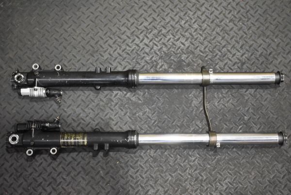 当時物 純正 GPZ750F フロントフォーク 0004 ZX750A GPZ1100 Z750GP