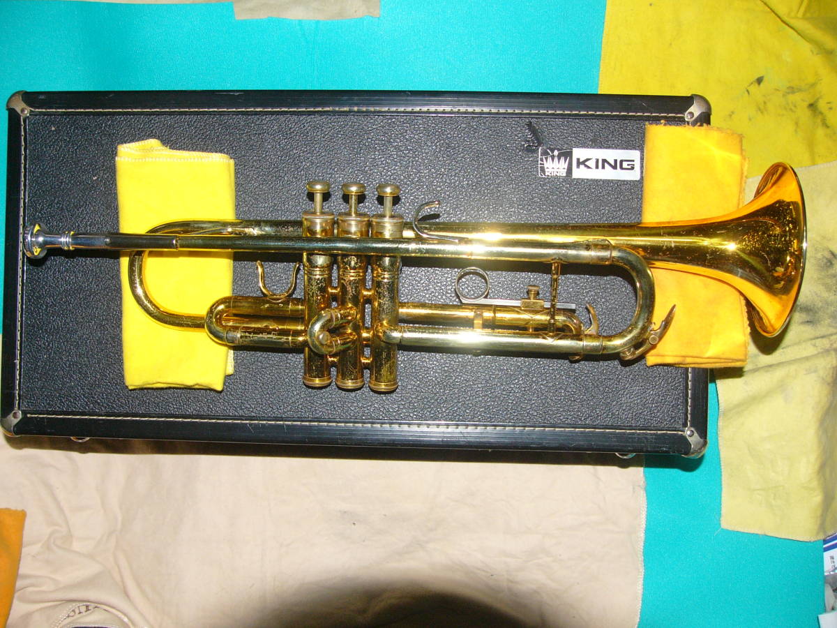 【目立った傷や汚れなし】激レアな絶好調絶品！！KING TEMPO Ⅱ 601 USA トランペット（生産終了品・完全クリーニング・オール