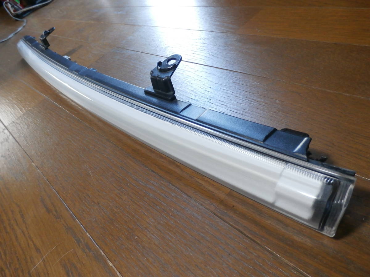 8121A-B2030 ダイハツ ムーブ LEDイルミネーションランプセンター
