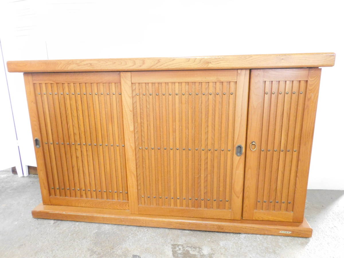 送料込み！下駄箱　サイドボード　美品　臼井家具工芸「十万石印」 臼井家具工芸 十万石印 下駄箱 和モダン レトロ家具 シューズ