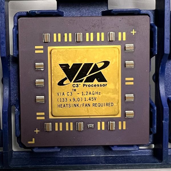 【やや傷や汚れあり】VIA C3-1.2AGHz Nehemiah Socket370 1.2GHz 1.45V 133MHz x9 CPUの ...
