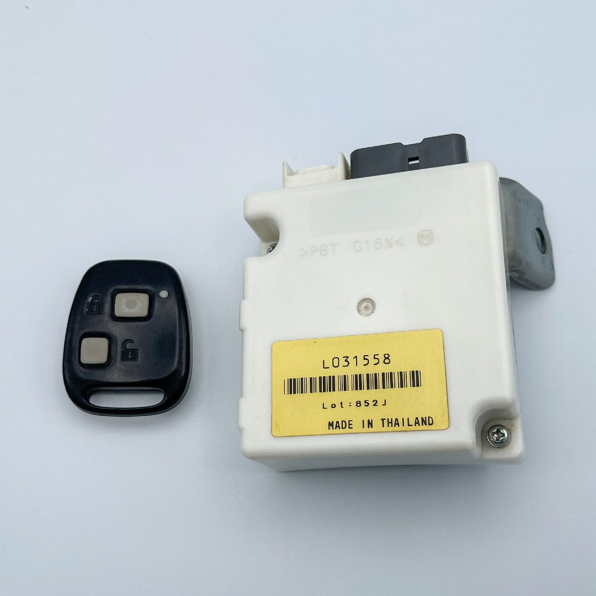 【傷や汚れあり】S321V ハイゼット キーレス レシーバー / リモコン 受信機 ダイハツ 軽 カーゴ アトレーワゴン S320V S330V S331V S320G S321G S330G