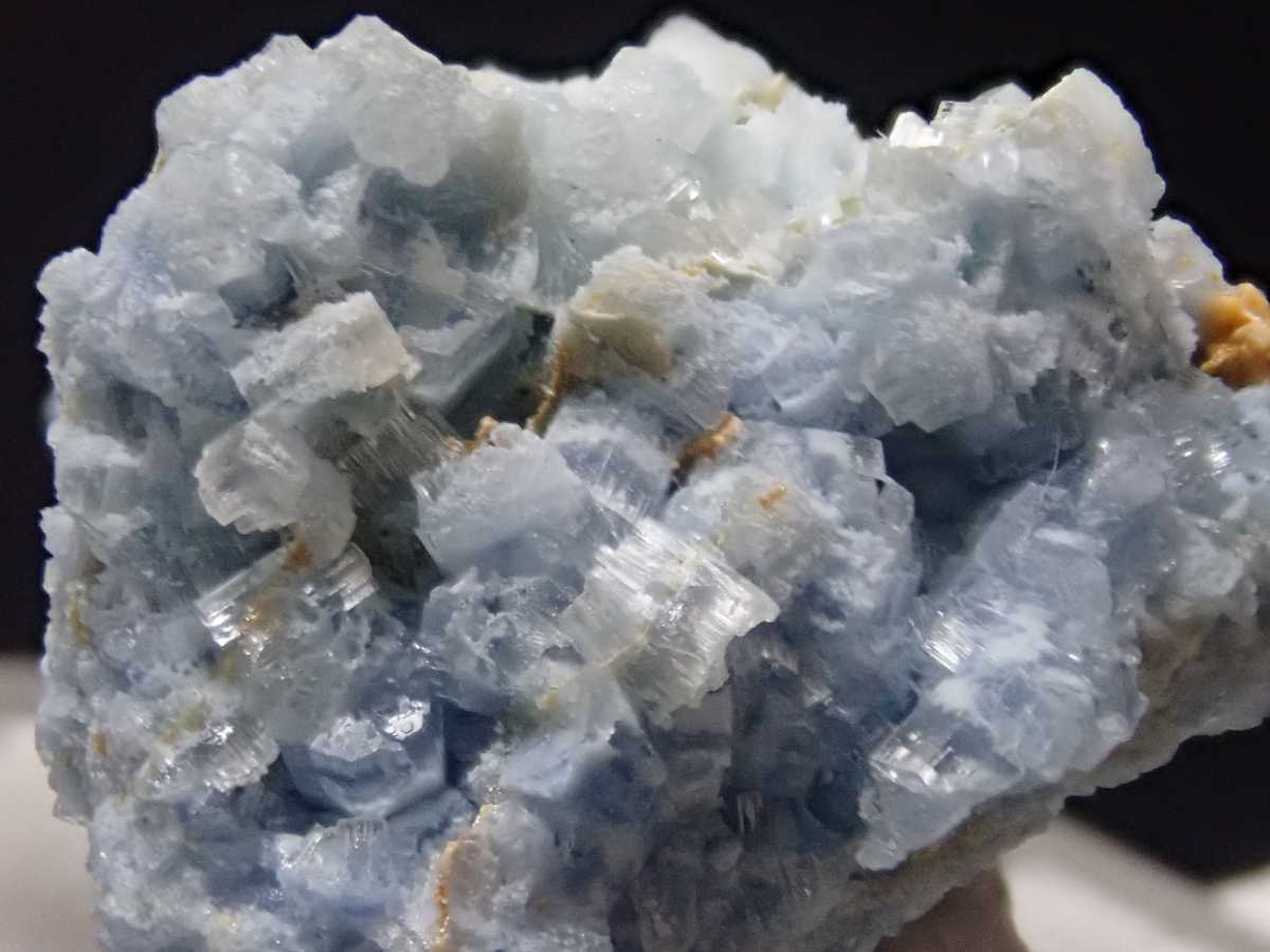 【アフガニスタン/デオダラ山岳産】ボロビエバイト(アルカリベリル)原石 アフガニスタン/デオダラ山岳産】ボロビエバイト(アルカリベリル