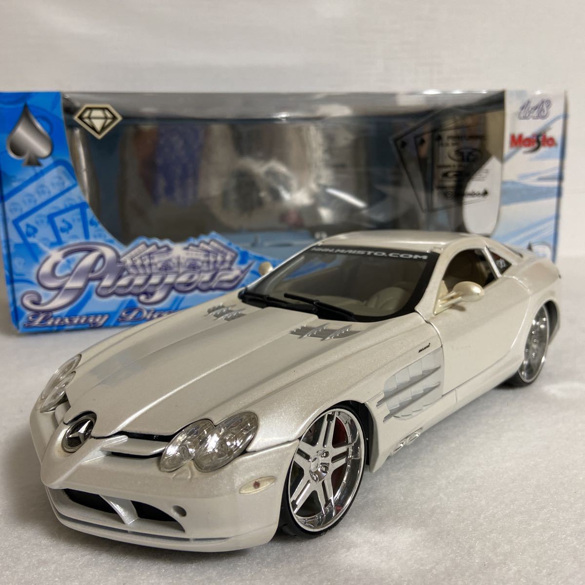 A35 1:18 MAISTO MERCEDES-BENZ A-CLASS A-CLASS FORMULA 1 DESIGN COULTHARD MIB