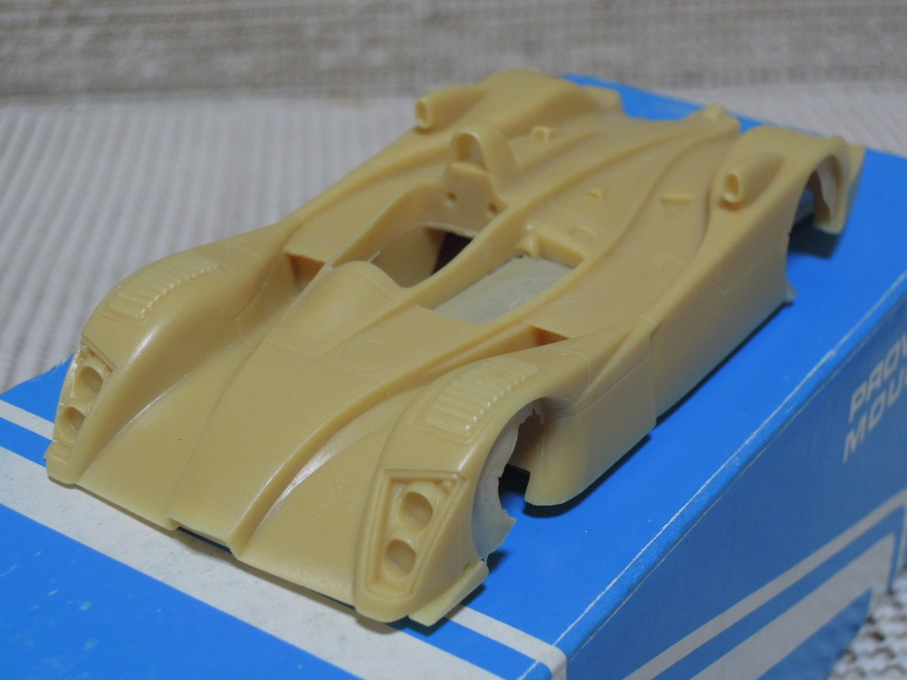 PROVENCE MOULAGE - 1/43 - K645 - DODGE VIPER 1992 PROVENCE MOULAGE - 1/43 - K645 - DODGE VIPER 1992