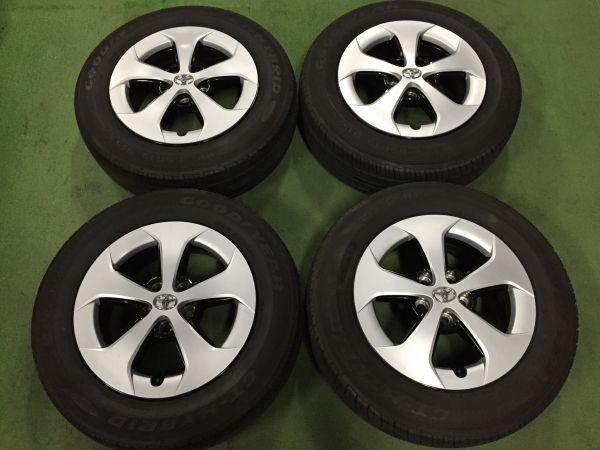 カローラスポーツ 純正ホイール+GOODYEAR (2024年製造) カローラスポーツ 純正ホイール+GOODYEAR (2024年製造)