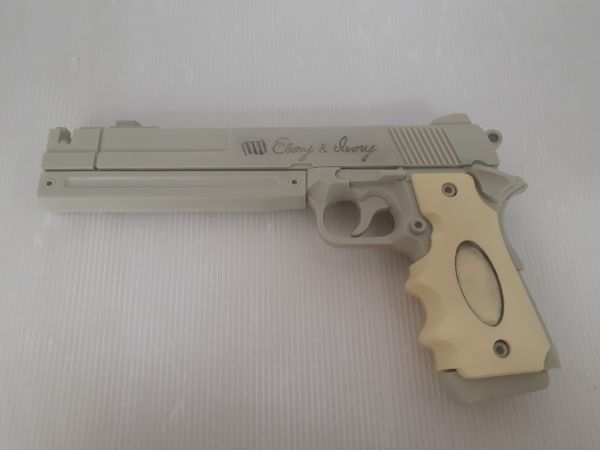 東京)大日本技研 エボニー&アイボリー デビルメイクライ ガレージキット