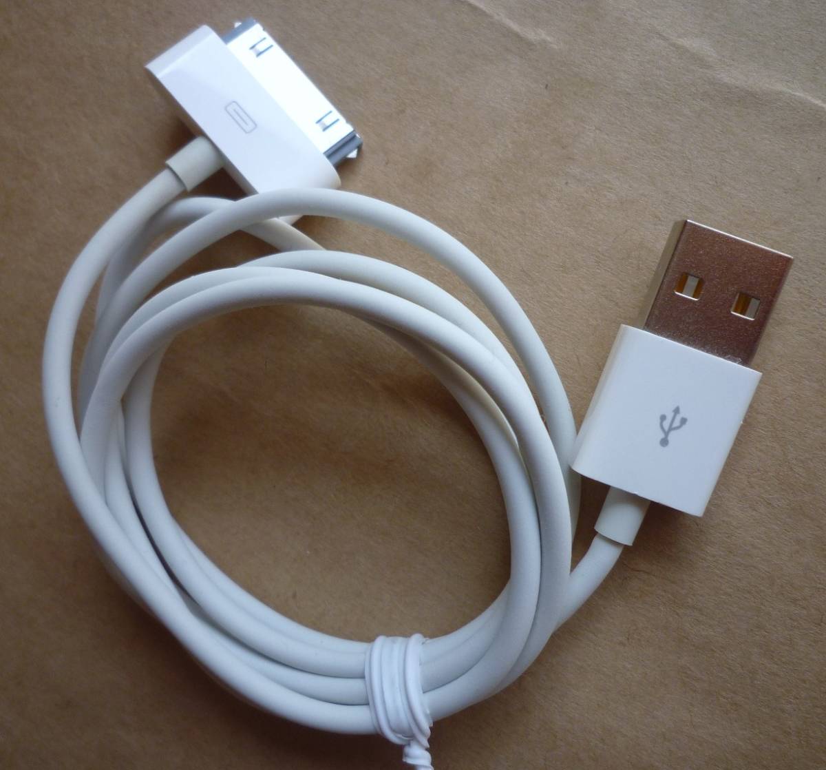  Appleの8ピンの新しいDockコネクタ? Bluetooth 4.0によるクロスデバイス統合?