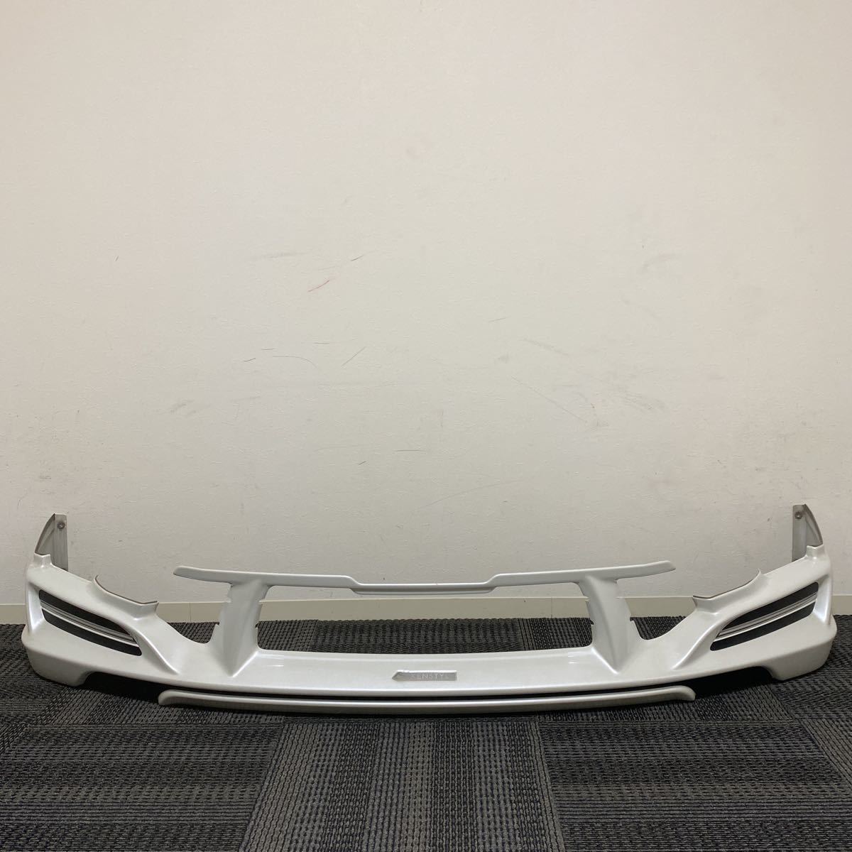 アルファード 20 モデリスタ フロント スポイラー 070 中古品