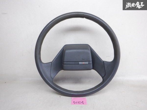 デリカスターワゴン　純正ステアリング やや傷や汚れあり】三菱 純正 P35W デリカ スターワゴン ウレタン