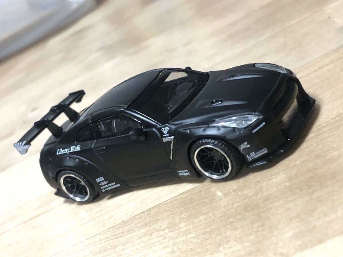 MiNiGT リバティーウォーク 31 GTR Matte black