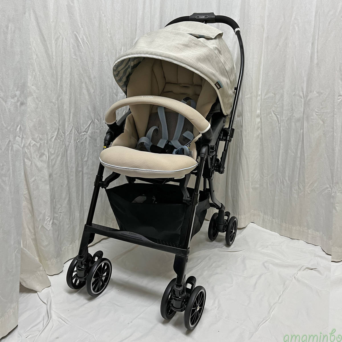 美品 Combi メチャカルハンディオート4キャス compact ベビーカー  