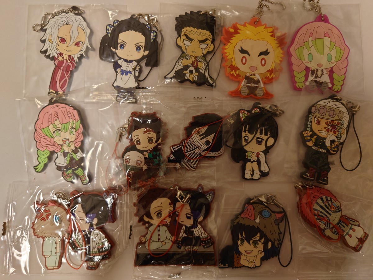 鬼滅の刃 ラバーストラップ 缶バッジなどの通販 by ロン's shop｜