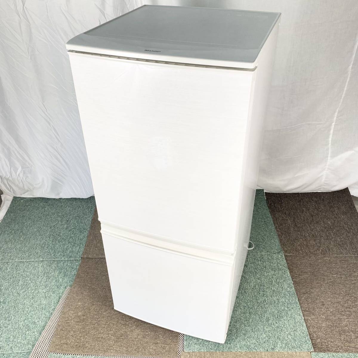 冷蔵庫 シャープ SHARP ノンフロン冷凍冷蔵庫 SJ-S14J-W 135L 冷蔵庫 シャープ SHARP ノンフロン冷凍冷蔵庫 SJ-S14J-W 135L