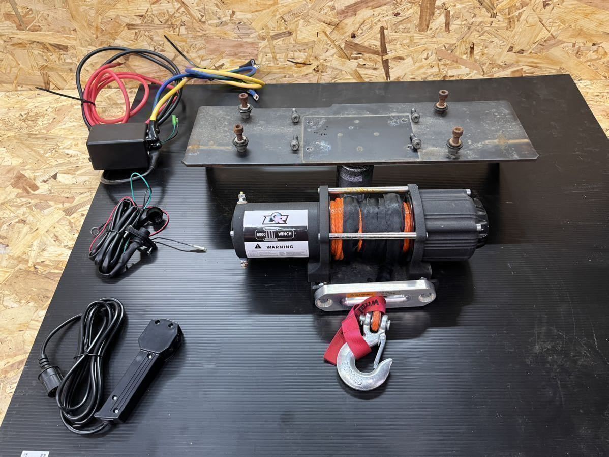 JCR 電動ウインチ 6000ポンド シンセロープ 12V ジムニー JA11 JA22
