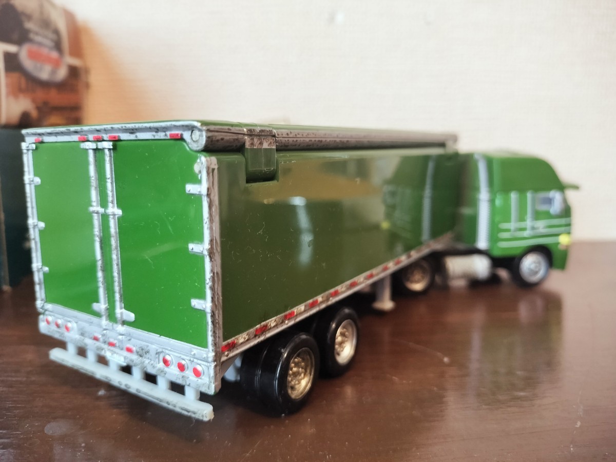 やや傷や汚れあり】Disney Pixar Cars Mattel Gil Peterbilt
