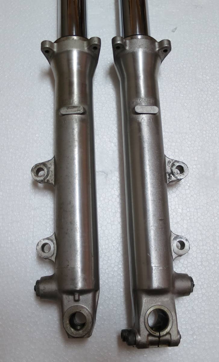 SUZUKI RGV250 ガンマ(Γ) VJ21 フロントフォーク 左右セット