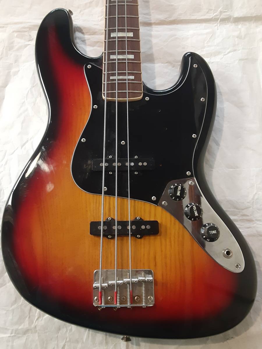 【やや傷や汚れあり】Fender JAZZ BASS ELECTRIC BASS ジャズベース エレキベース フェンダー 中古の落札情報詳細