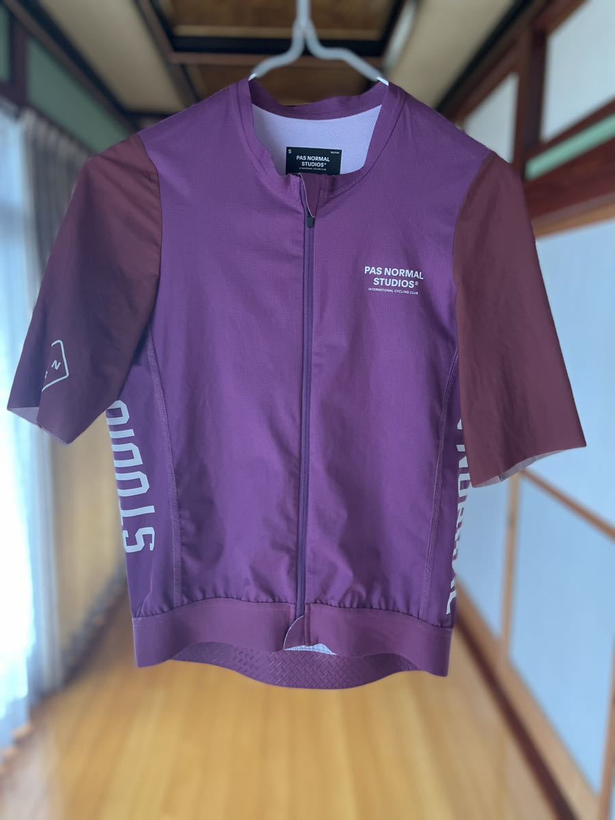 pas normal studios パスノーマルスタジオ ジレ Mサイズ 【公式通販】