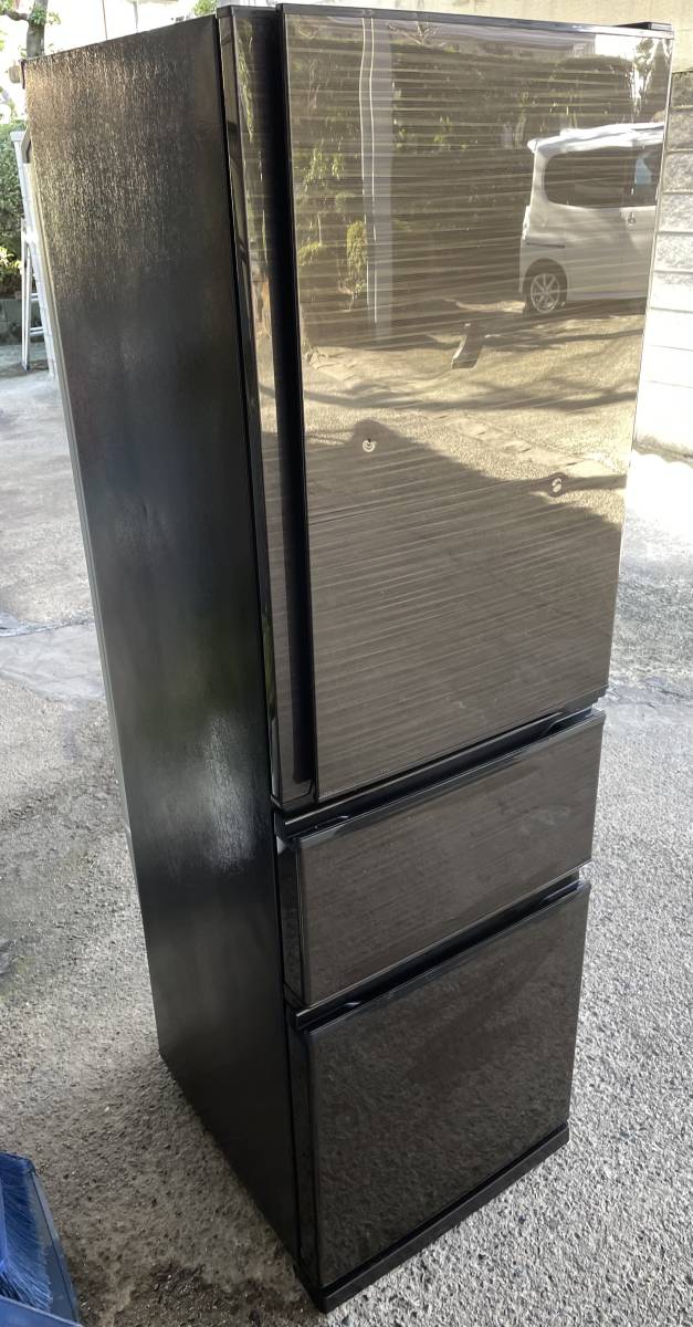 40 3ドア MITSUBISHI 2019年 300L MR-CX30BKE やや傷や汚れあり】福岡