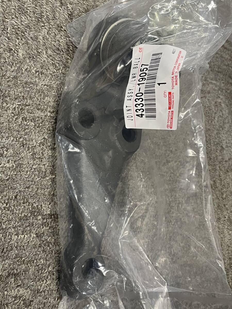 トヨタ タンドラ セコイア ジョイントアッシー LWR ボール しょぼくれ  