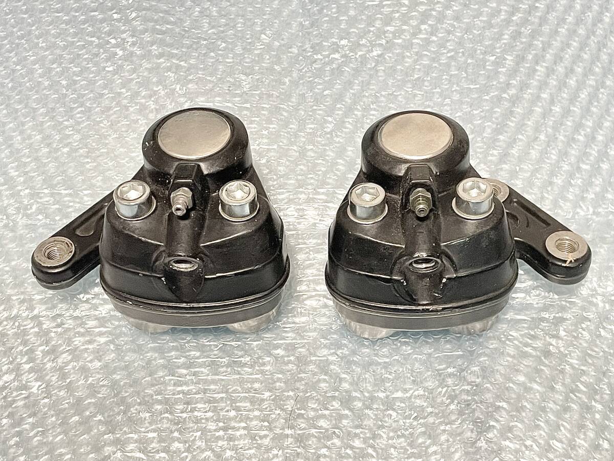 新品 カワサキ KZ900 Z1 Z2 ブレーキキャリパー 左右ペアセット