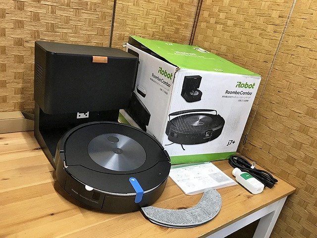 美品！おまけ付き！アイロボットIROBOT ルンバ i7+