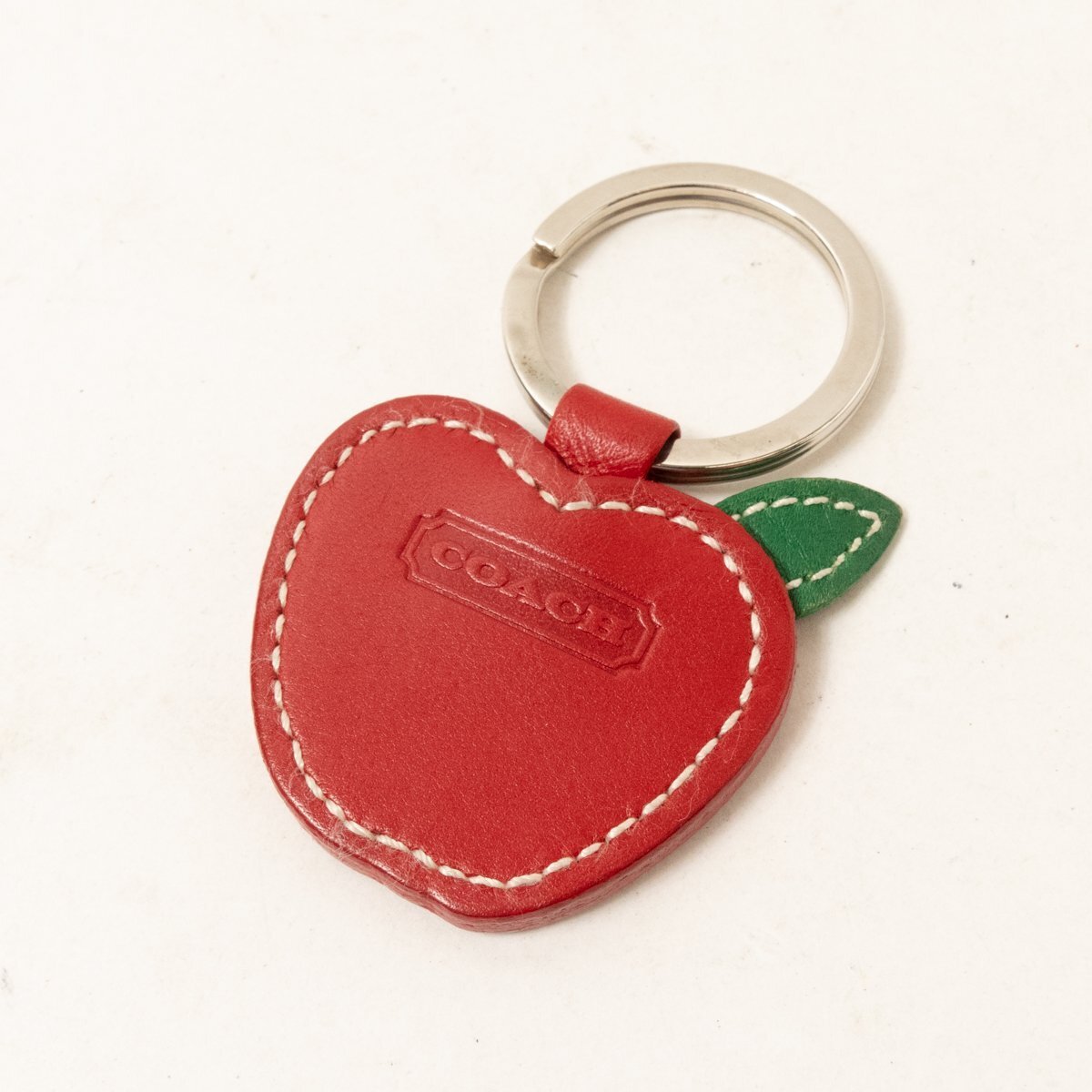 【傷や汚れあり】【1円スタート】コーチ coach キーリング チャーム レザー 本革 りんご アップル レッド 赤 小物 ユニセックス