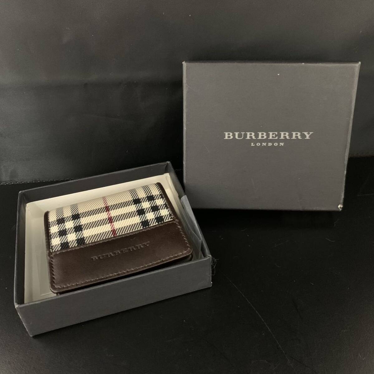 【新品•未使用】Burberry ブラック　コインケース　ノバチェック　スナップ BURBERRY - 新品未使用 希少 バーバリー コインケース
