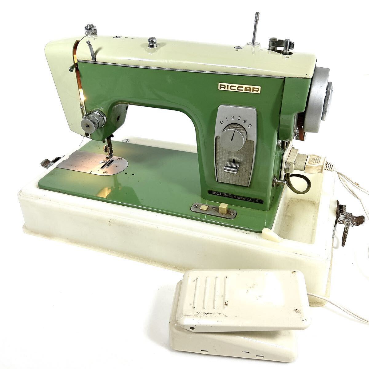 リッカー ミシン RICCAR RCM1230 ベルニナ社 スイス製 付属品 リッカー ミシン RICCAR RCM1230 ベルニナ社 スイス製 付属品