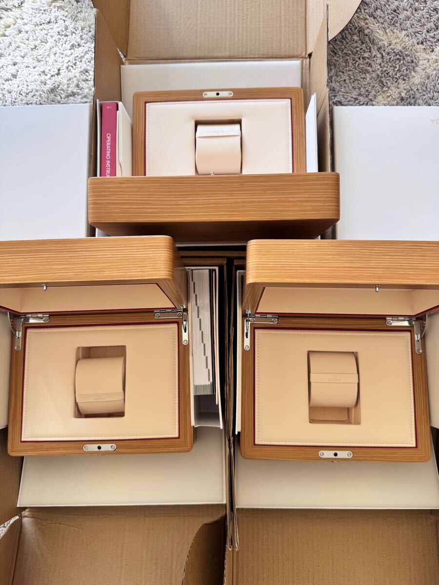 OMEGA オメガ 木製 BOX 時計 空箱 純正 木箱 未使用（OMEGA/オメガ 3 