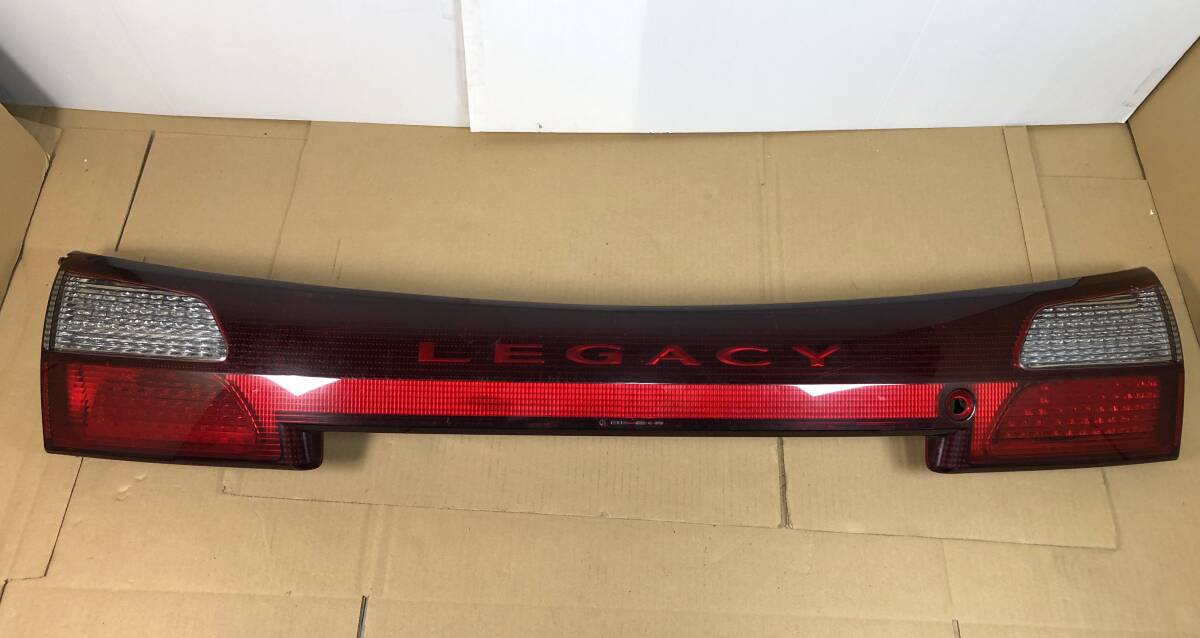 レガシー BH5 リアガーニッシュ テールランプ 左右