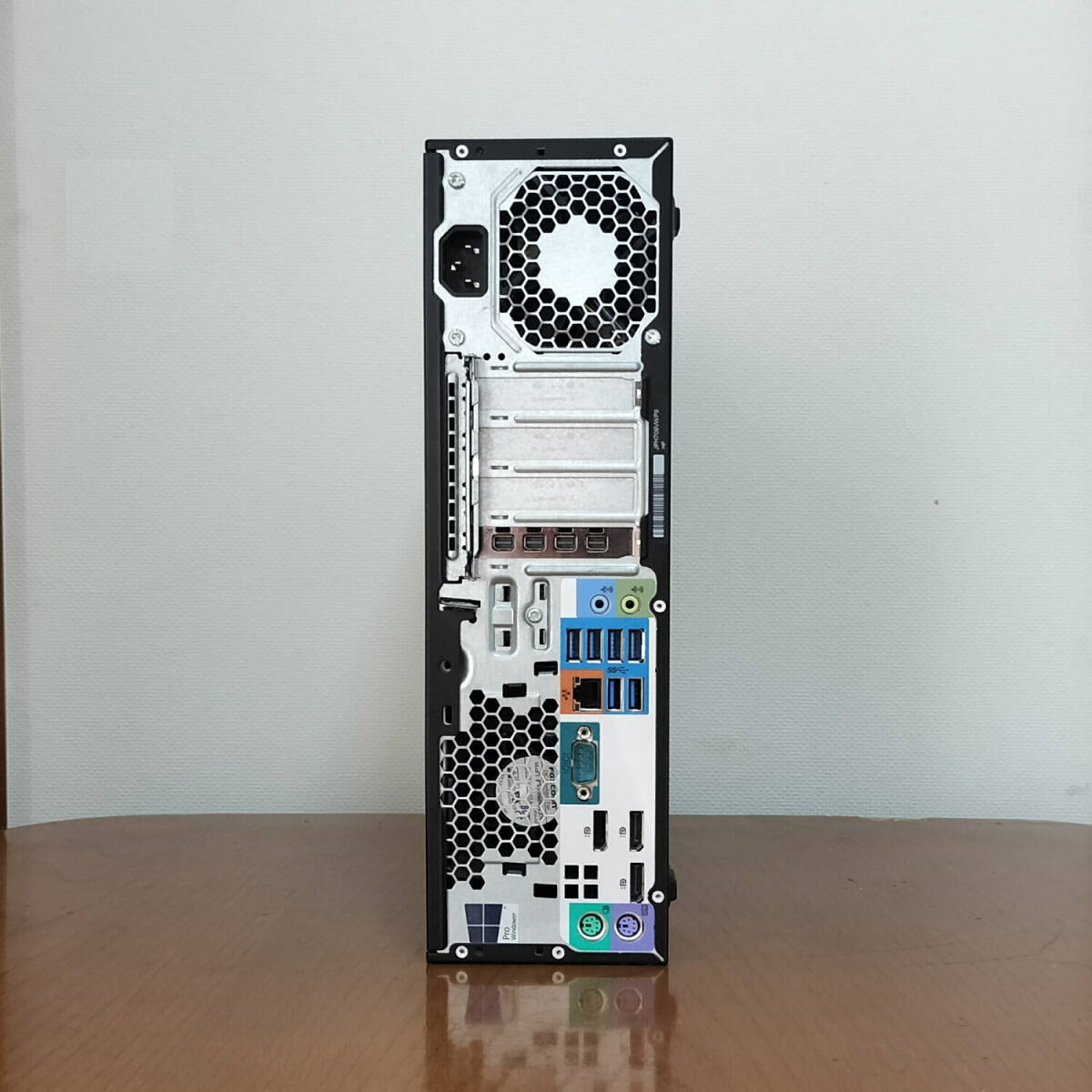 【やや傷や汚れあり】HP Z240 SFF Core i7-7700 以上 Xeon E3-1240v6 最大4.10GHz×8 ECC ...