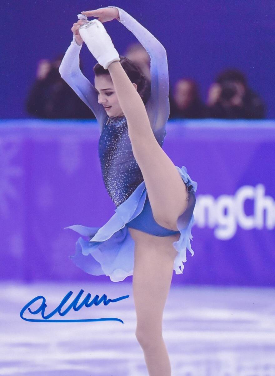 メドベージェワ直筆サイン入り2Lサイズ写真…Evgenia Medvedeva… 新品】エフゲニア・メドベージェワ 直筆サインフォト/写真