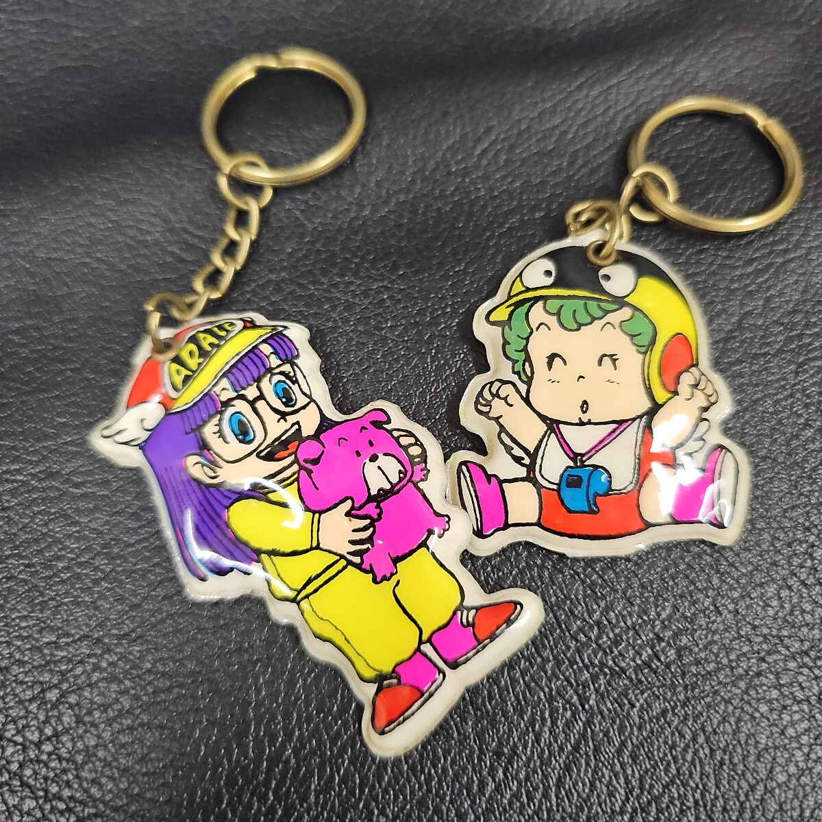 アラレちゃん　キーホルダー　レトロ　ディズニー 起き上がりこぼし 71L0FYCyYlL._UF350,350_QL50_.jpg