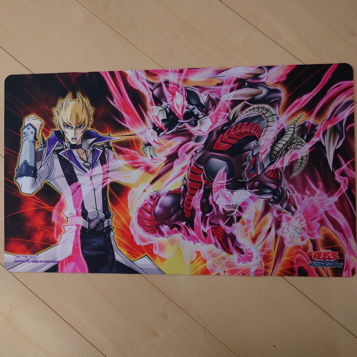 A04-15】【60サイズ】美品/遊戯王5D's/ハーフプレイマット/遊星/韓国