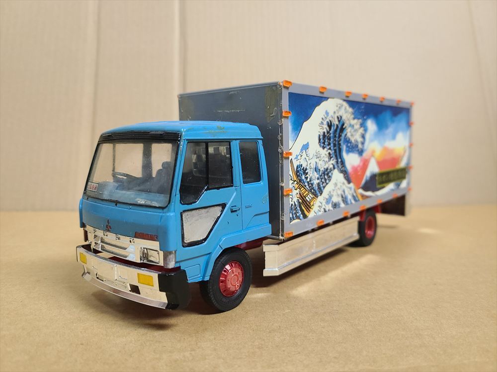 人気の激安販壳 アオシマ1/32デコトラシリーズ島根のブリ麿 【公式通販】