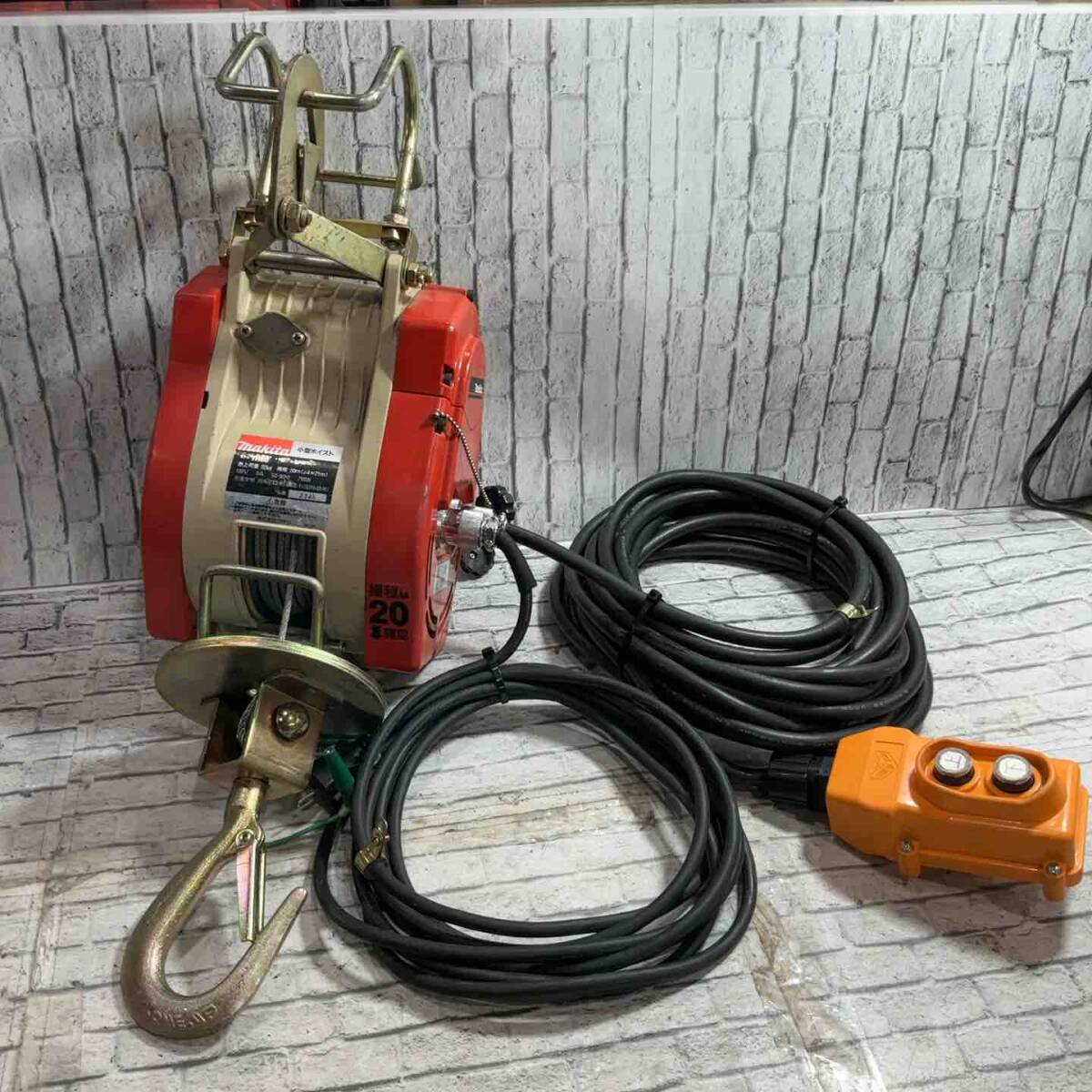 中古】新ダイワ 電動ウインチ 60kg SW61-20 中古動作品 電動ホイストの 