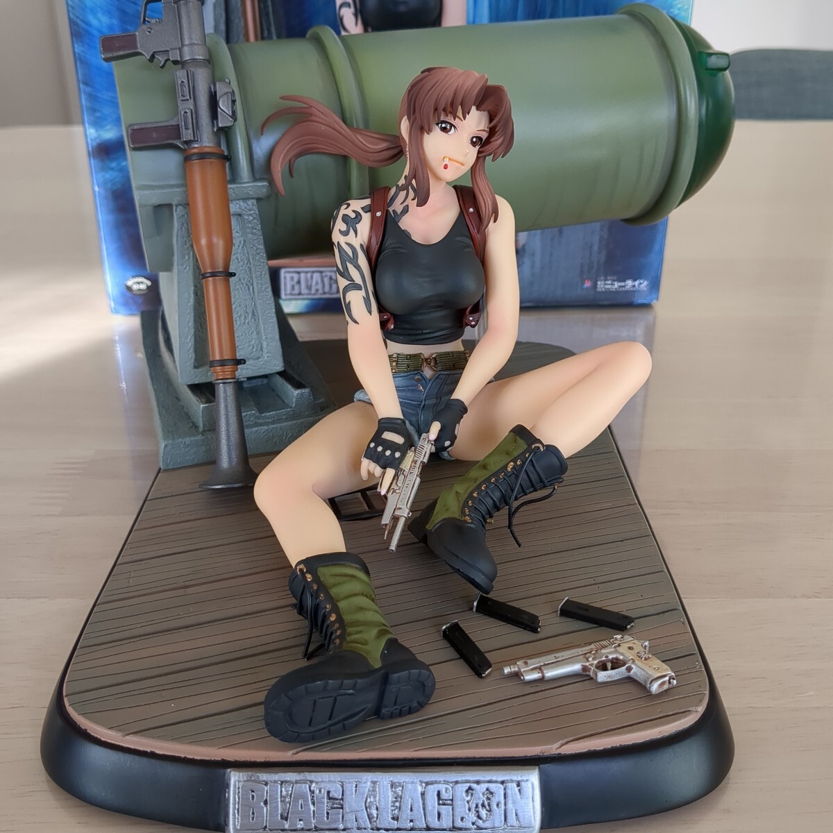 キャラグミン レヴィ ブラックラグーン ガレージキット REVY BLACK 