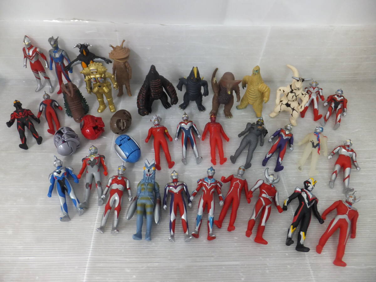 古い レトロ 玩具☆タマゴラス バルタン星人☆ウルトラマン フィギュア